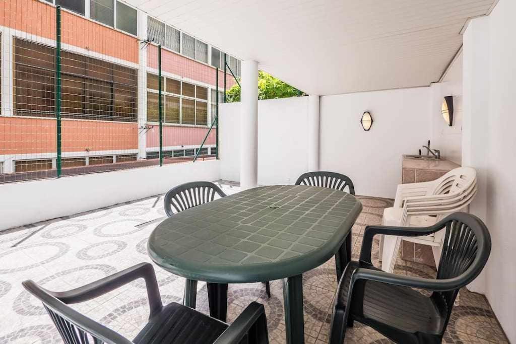 Apart Lisboa Confortavel 2 Quartos Com Terraco Odivelas  Exterior photo